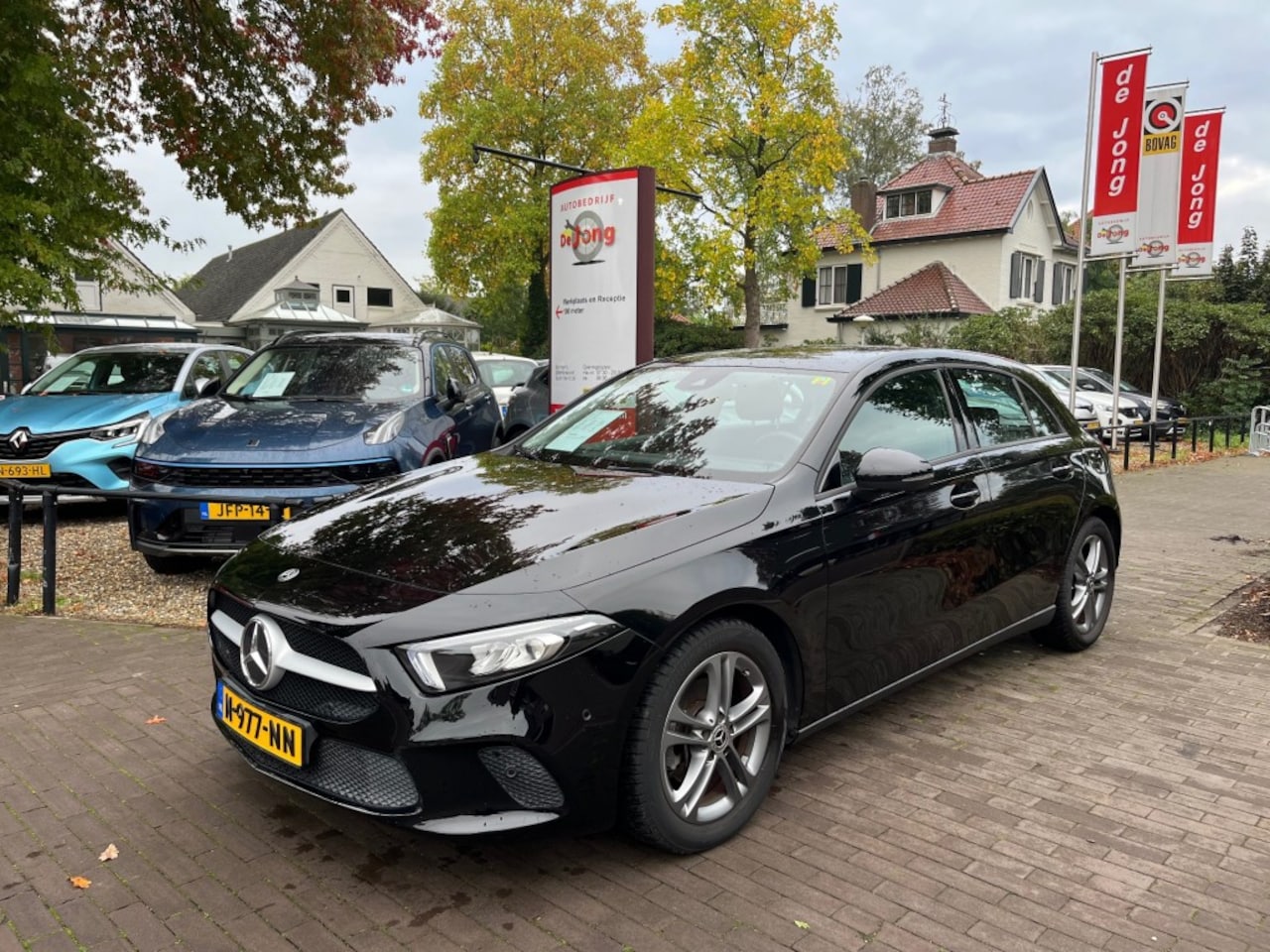 Mercedes-Benz A-klasse - 180 SOLUTION LUXURY AUTOMAAT / NAVI / CRUISE CTR. / CAMERA - AutoWereld.nl