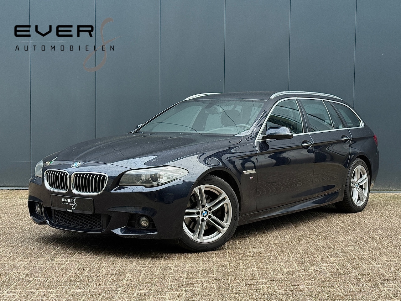 BMW 5-serie Touring - 520i High Executive 520i High Executive, M-Sportpakket, Navigatie, Sport/Seats, PDC, Led, 18'LMV Performance, - AutoWereld.nl