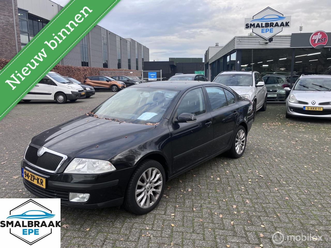 Skoda Octavia - 1.6 FSI Elegance Attractive Business 1.6 FSI Elegance Attractive Business - AutoWereld.nl