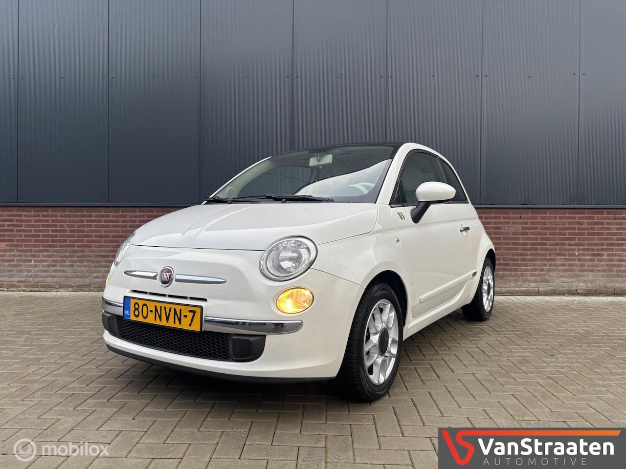 Fiat 500 - 1.2 Lounge | Automaat | Panoramadak | Airco | Bluet - AutoWereld.nl