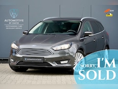 Ford Focus Wagon - 1.0 126 pk TITANIUM EDITION / TREKHAAK / NAVIGATIE / INPARKEERHULP / ECC / COMPLETE ONDERH