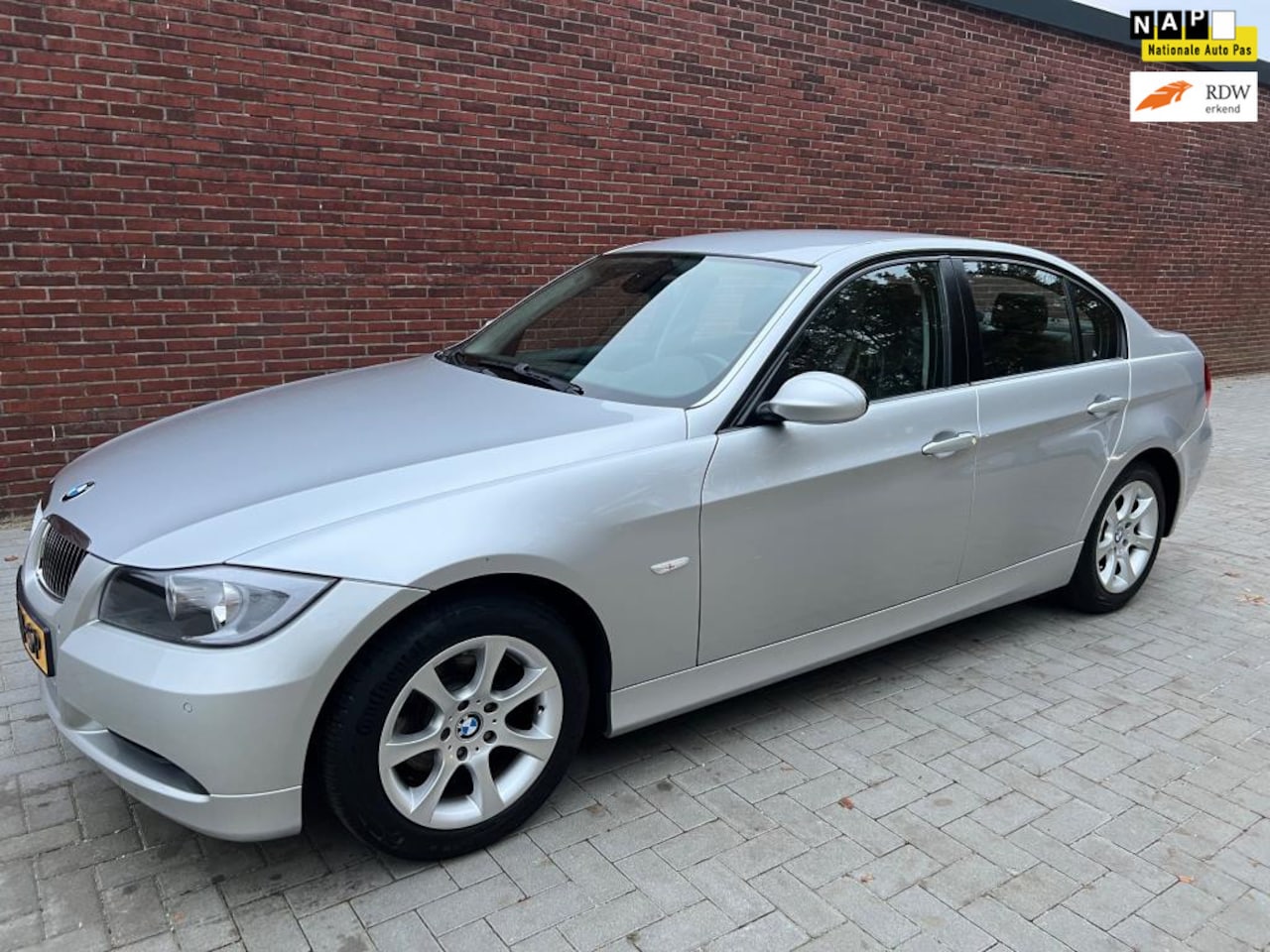 BMW 3-serie - 316i Executive 1ste eigenaar - AutoWereld.nl