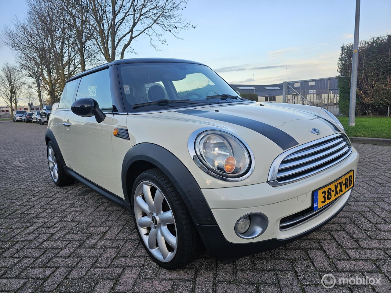 MINI Cooper - Mini 1.6 Nieuwe Apk - AutoWereld.nl