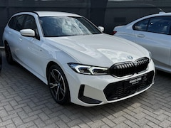 BMW 3-serie Touring - 330e M-Performance |Carbon|Pilot Drive