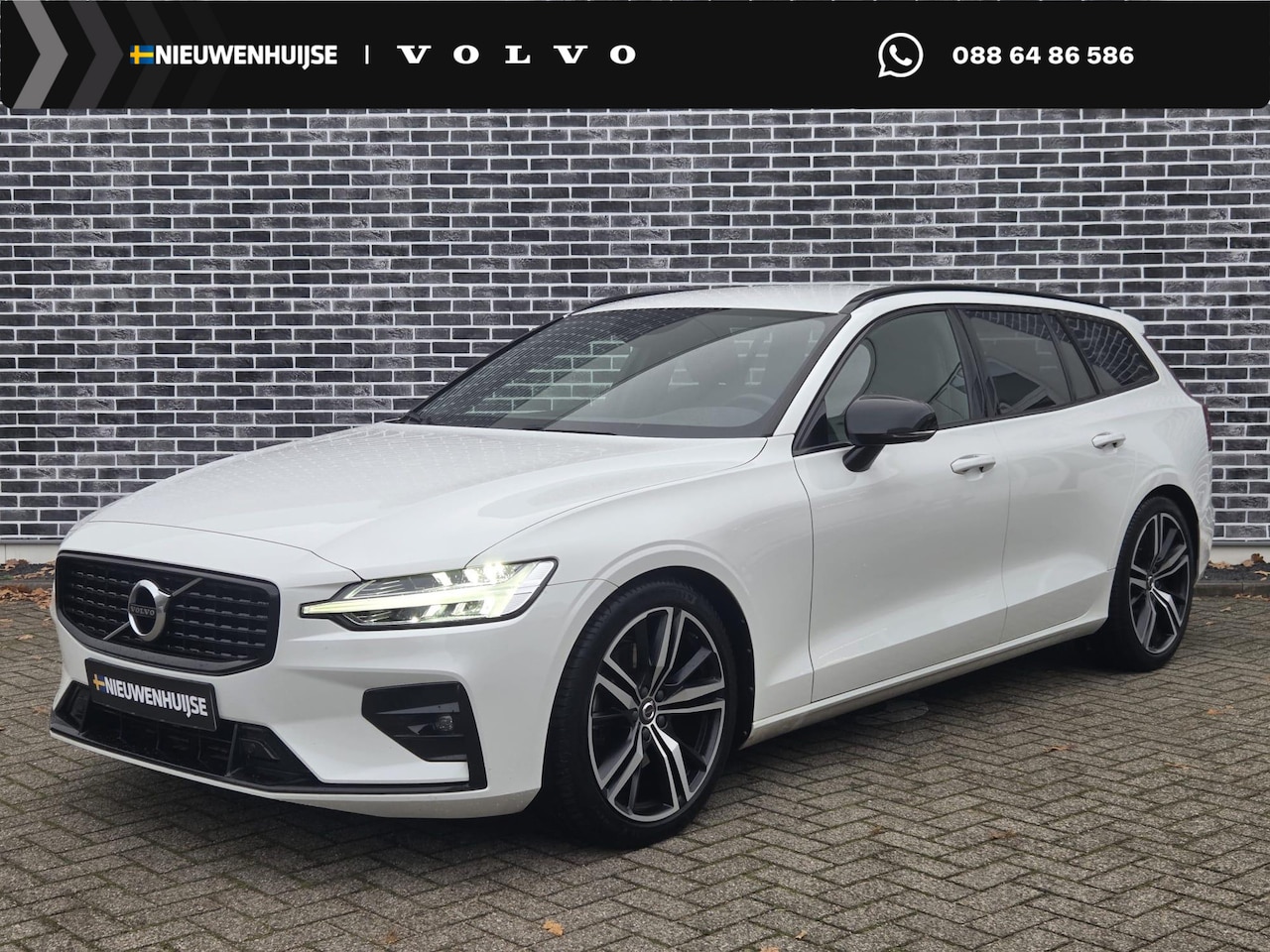 Volvo V60 - 2.0 B3 R-Design 2.0 B3 R-Design - AutoWereld.nl