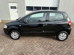 Volkswagen Fox - 1.2 Trendline