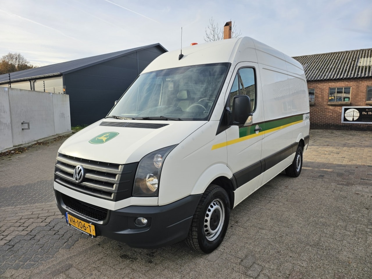Volkswagen Crafter - 46 2.0 TDI L2H2 46 2.0 TDI L2H2,Apk,Nap,Trekhaak,Airco - AutoWereld.nl