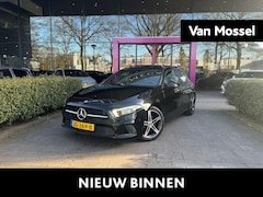 Mercedes-Benz A-klasse - 200 Launch Edition Premium | AMG | PANORAMADAK | SFEERVERLICHTING | STOELVERWARMING | LEDE