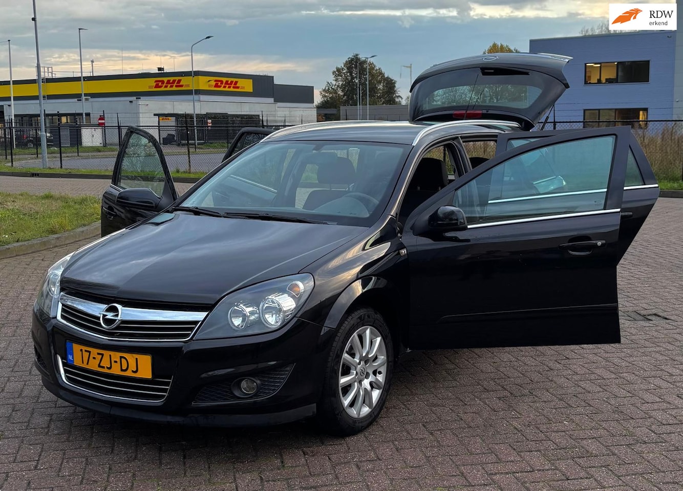 Opel Astra Wagon - 1.6 Temptation | ZEER NETJES! - AutoWereld.nl