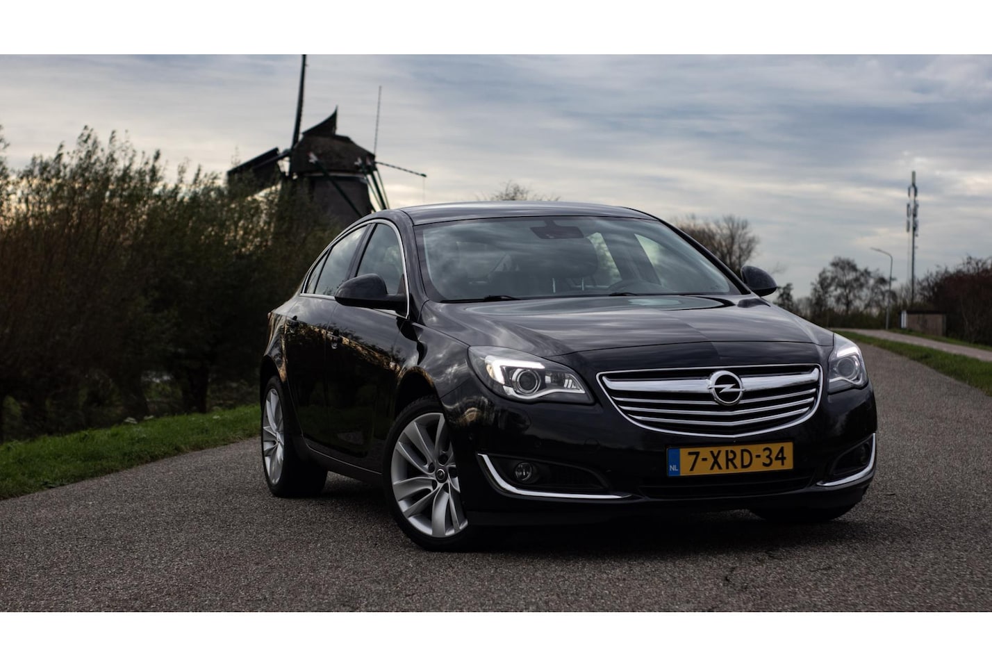Opel Insignia - 1.6 T Cosmo. AUTOMAAT, CRUISE, ACHTERUITRIJCAMERA!! - AutoWereld.nl