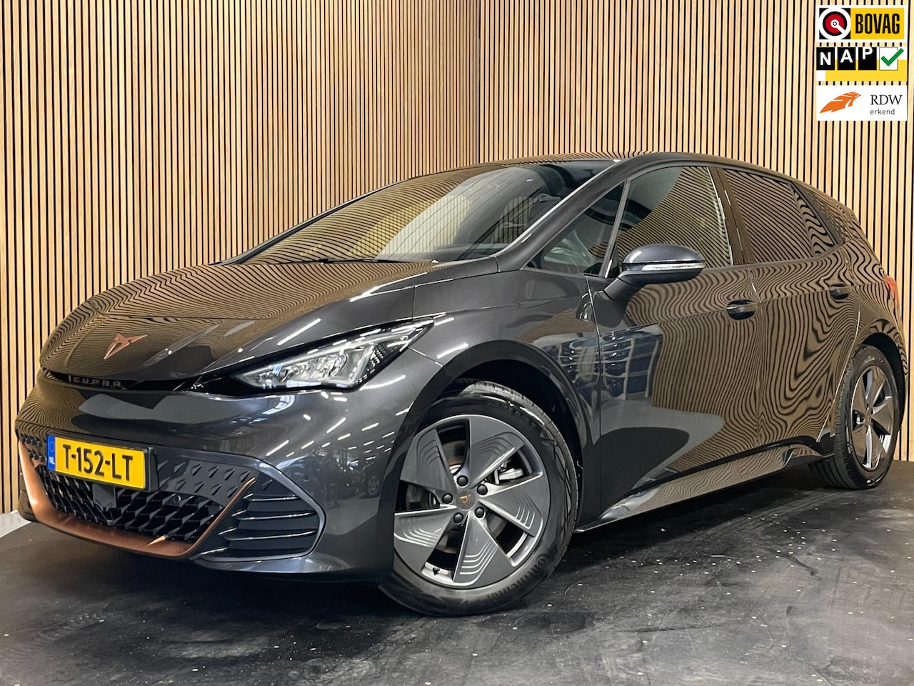 CUPRA Born - Essential 62 kWh|GROTE ACCU|CARPLAY|CLIMATE,CRUISE CONTROL|NAVIGATIE|NIEUWSTAAT|NL-AUTO|NA - AutoWereld.nl