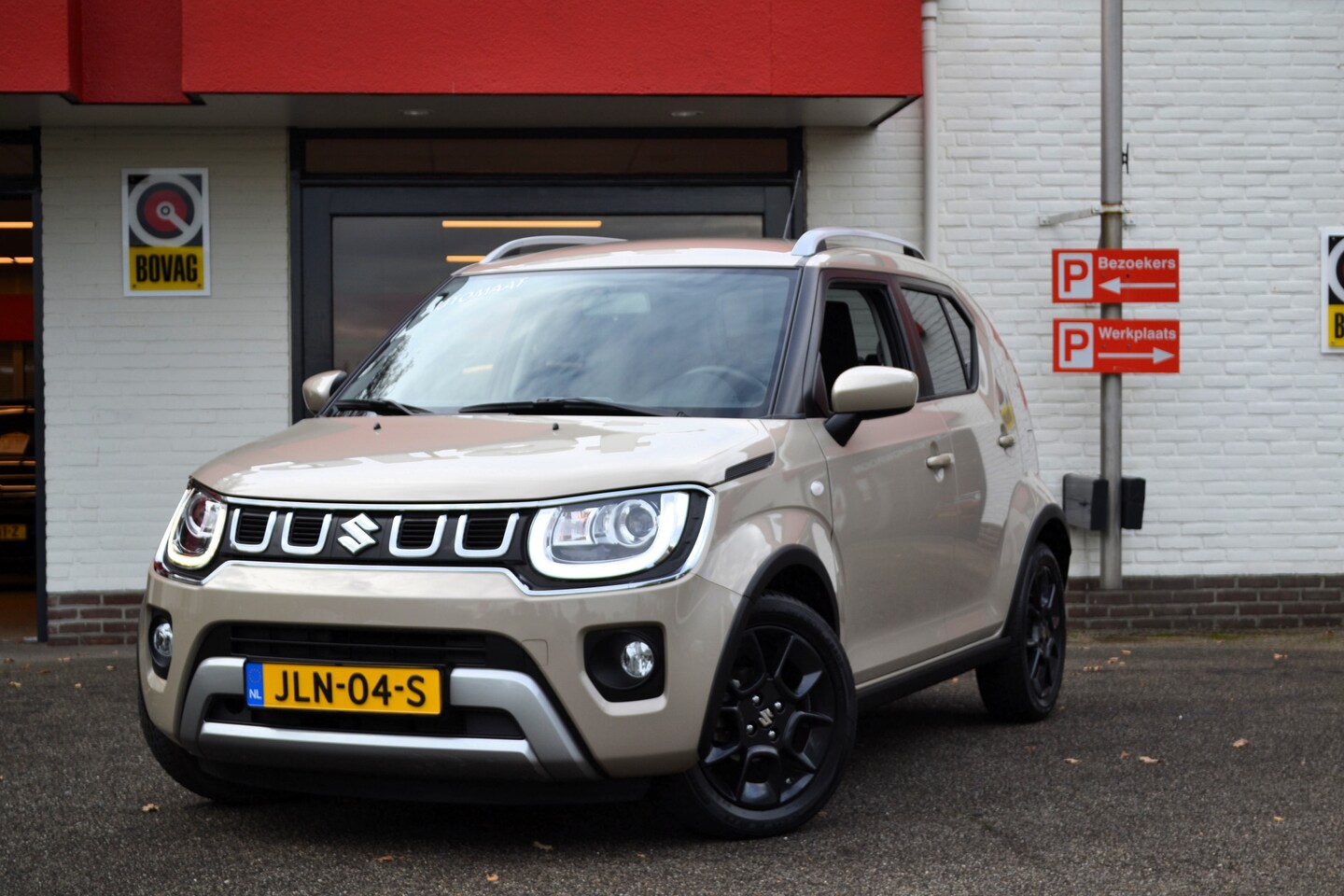 Suzuki Ignis - 1.2 Smart Hybrid Automaat, Navi, Camera, Airco, 16.000 km ! Nieuwstaat ! - AutoWereld.nl