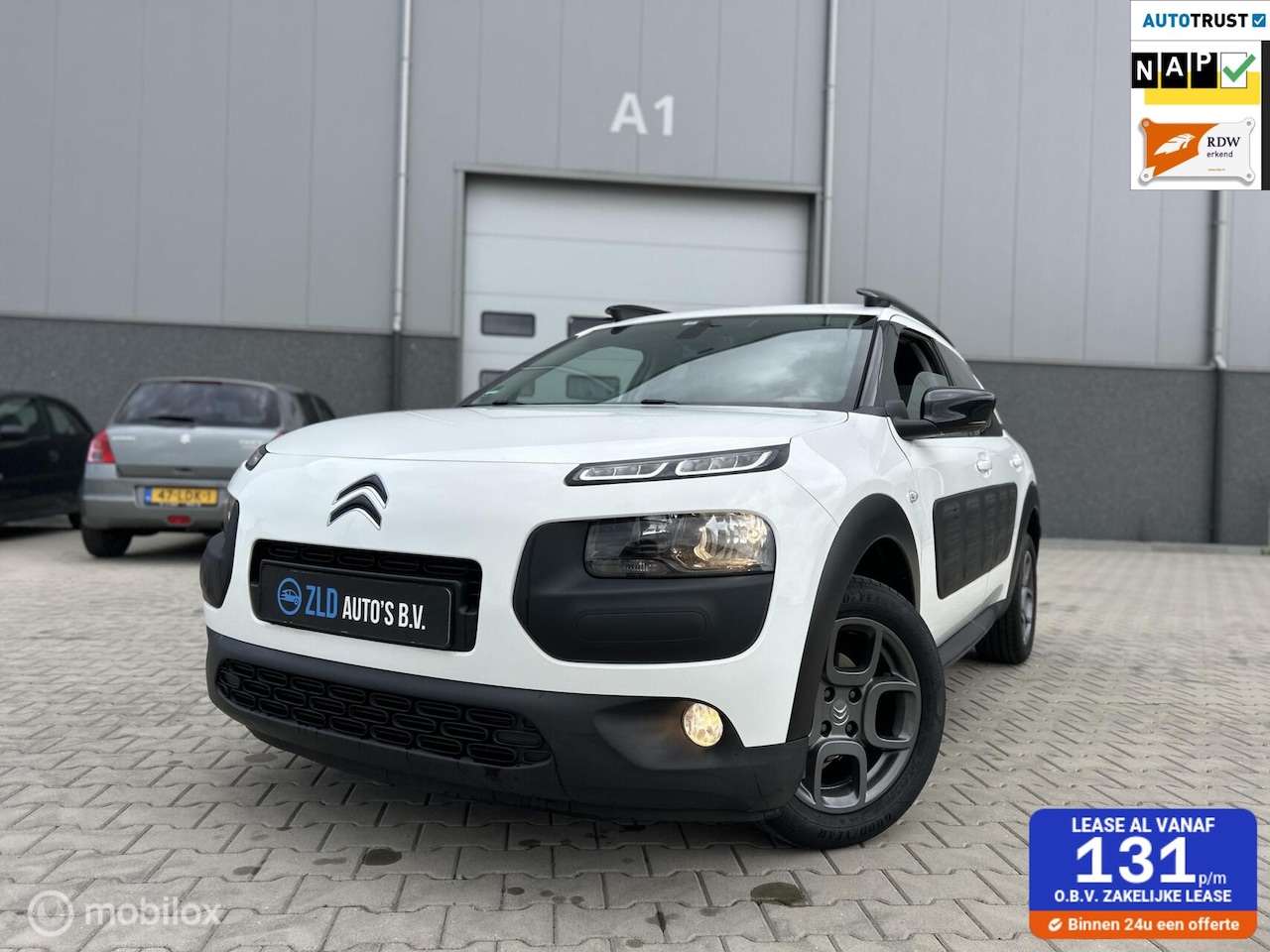 Citroën C4 Cactus - 1.2 VTi Shine/CRUISE CONTR/GARANTIE/APK/ - AutoWereld.nl