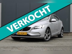 Volvo V40 - 2.0 T3 Nordic+, Facelift, Leren bekleding, Standkachel, 17 inch LM, Cruise Control, Parkee