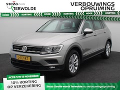 Volkswagen Tiguan - 1.5 TSI Comfortline Business | Navigatie | Parkeercamera | Trekhaak |