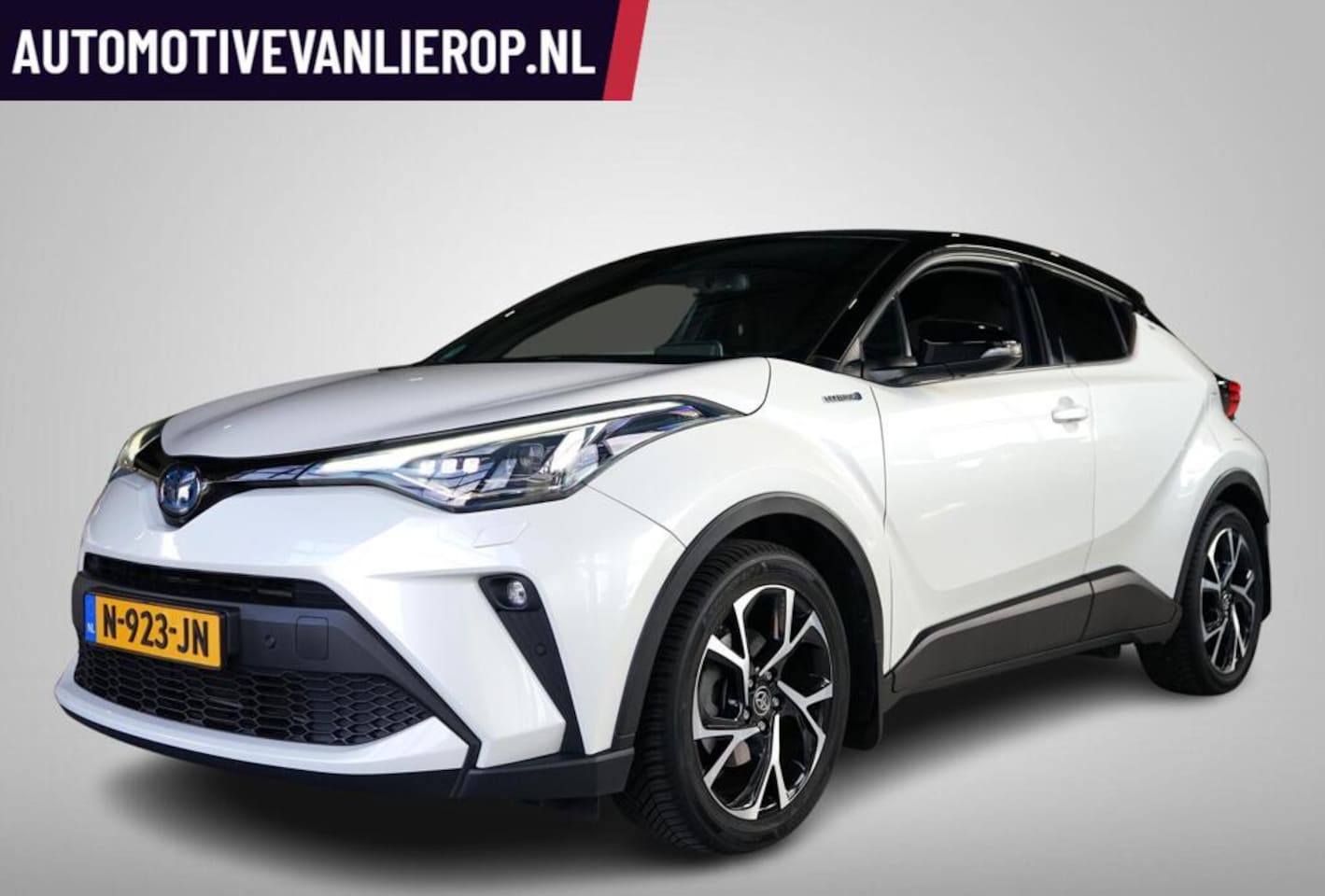 Toyota C-HR - 2.0 Bi-Tone TREKHAAK | STOEL/STUUR-VERWARMING - AutoWereld.nl