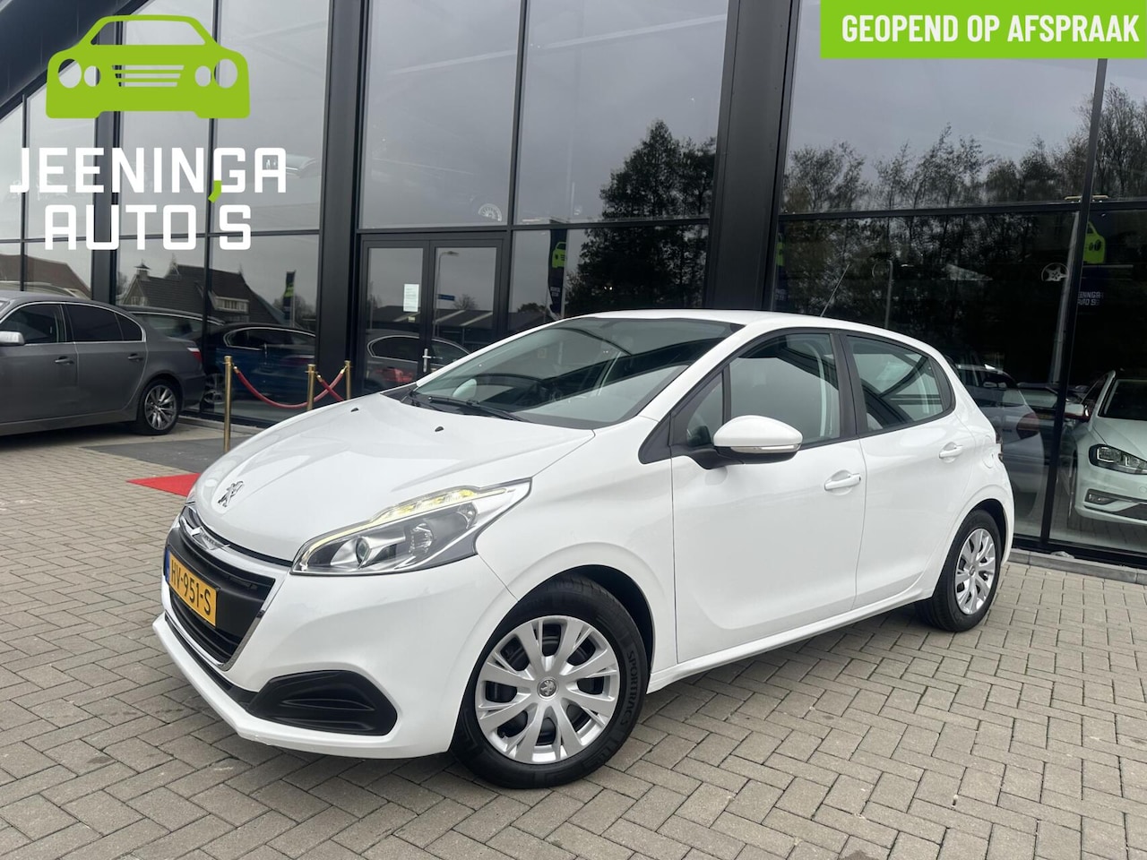 Peugeot 208 - 1.2 PureTech Active|Airco|Navi - AutoWereld.nl