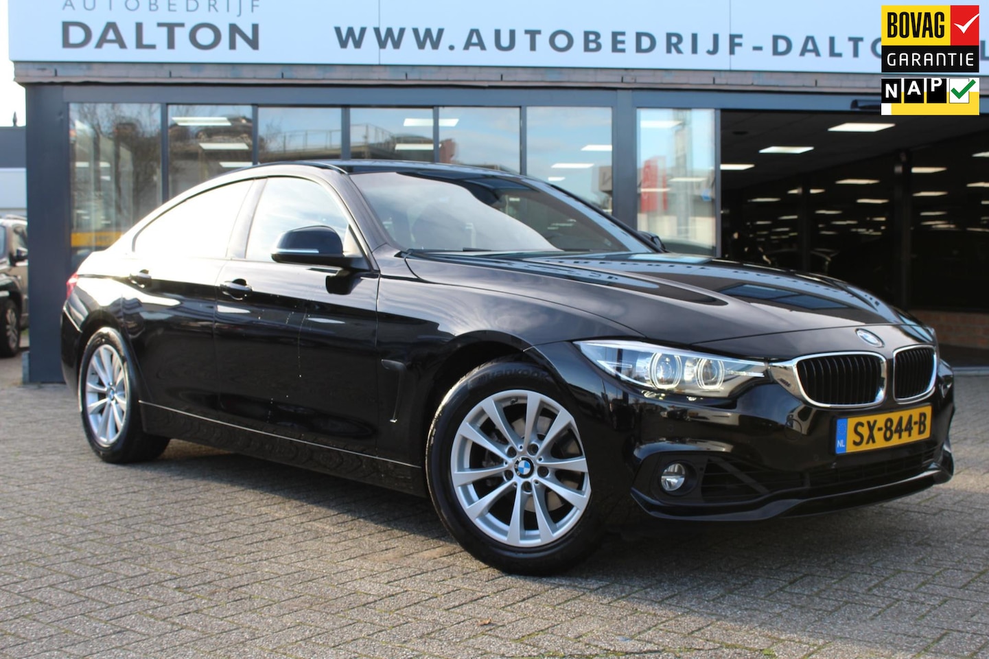 BMW 4-serie Gran Coupé - 418i High Executive LEER / NAVIGATIE / ORIG. NL - AutoWereld.nl