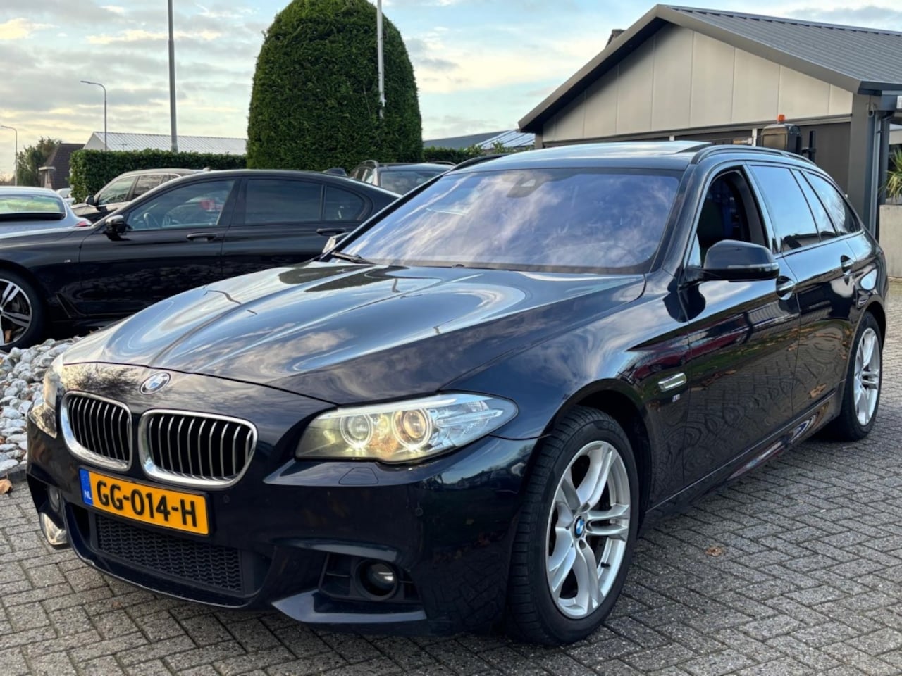 BMW 5-serie Touring - 535D X-Drive 2014 M-Pakket EXPORTPRIJS - AutoWereld.nl