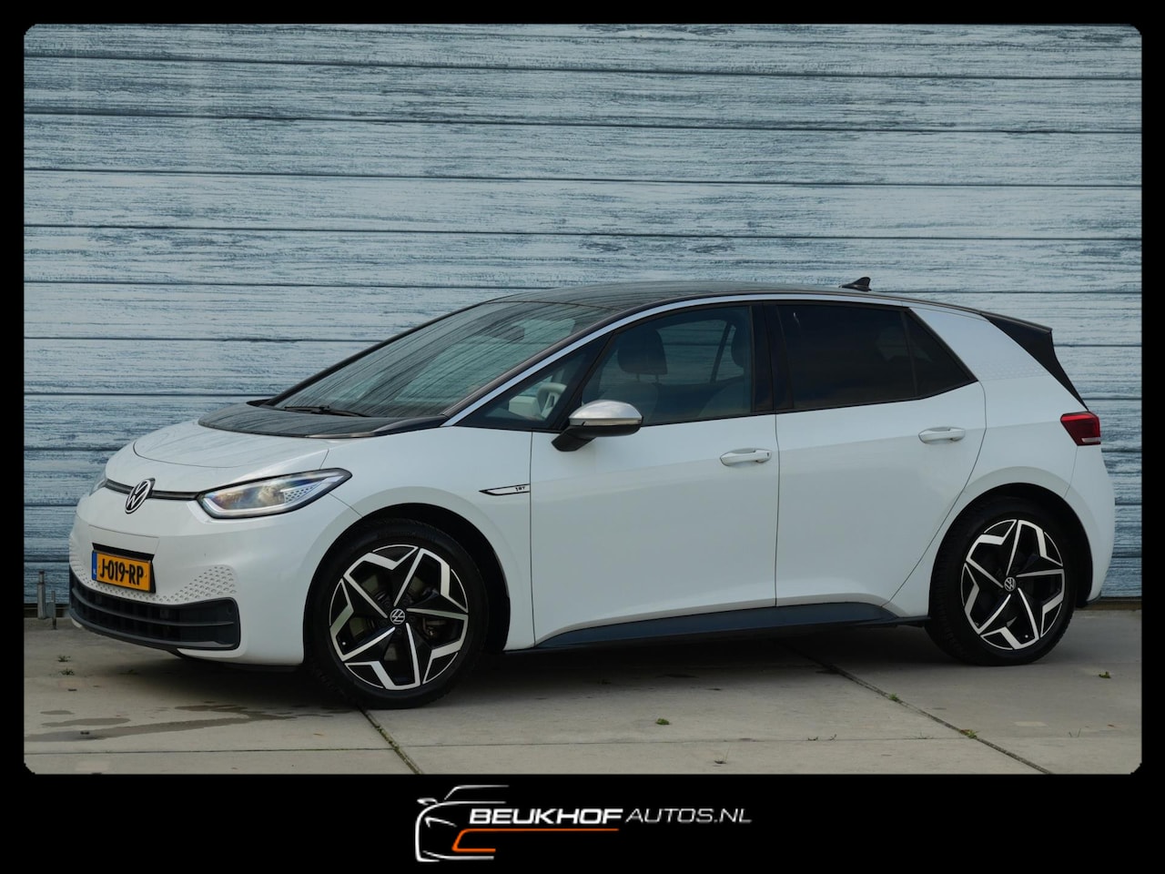 Volkswagen ID.3 - First Plus 58 kWh Cam Carplay Adapt SOh 92.8 - AutoWereld.nl