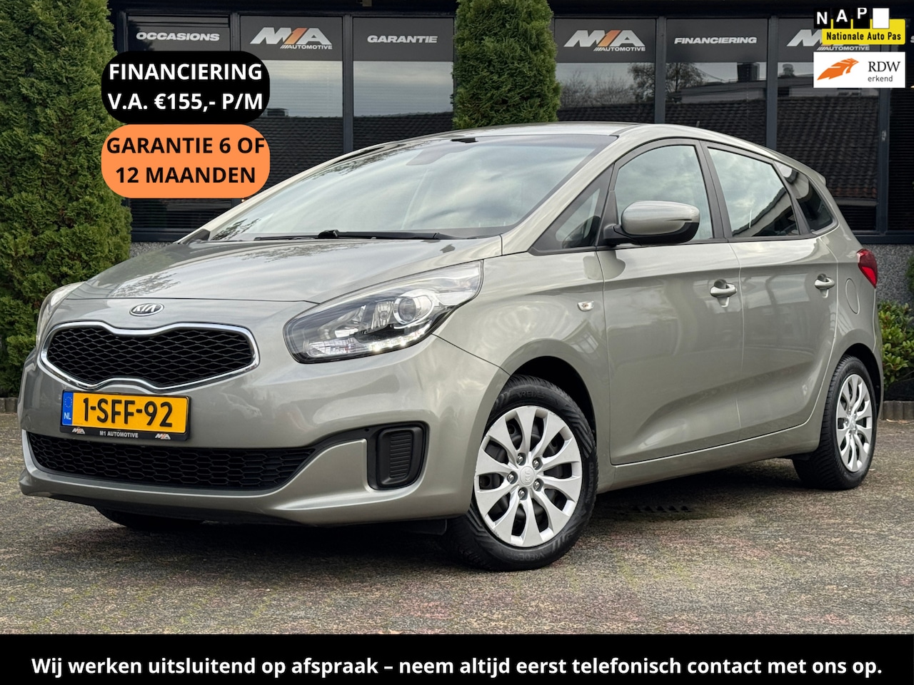Kia Carens - 1.6 GDi ComfortLine 7 PERS|A/C|CRUISE|TREKHAAK - AutoWereld.nl
