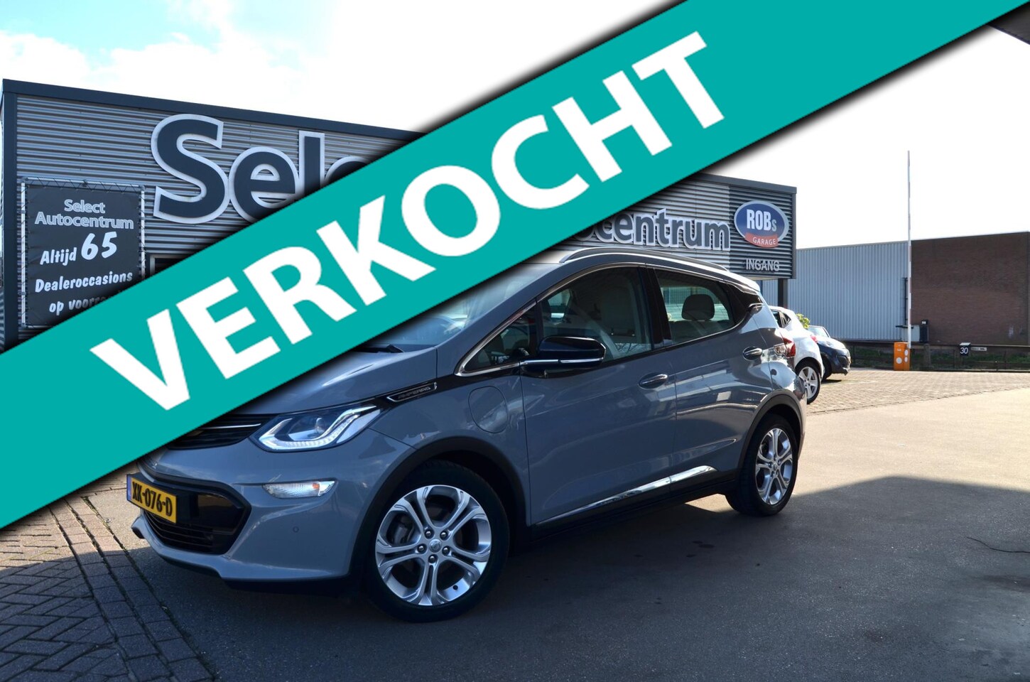 Opel Ampera-e - Business executive 60 kWh|LED|AUTOMAAT|PDC V+A|STUUR +STOELVERW.|CARPLAY|CRUISE|CLIMA|NAP - AutoWereld.nl
