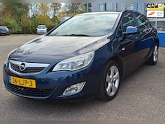 Opel Astra - 1.6 Edition