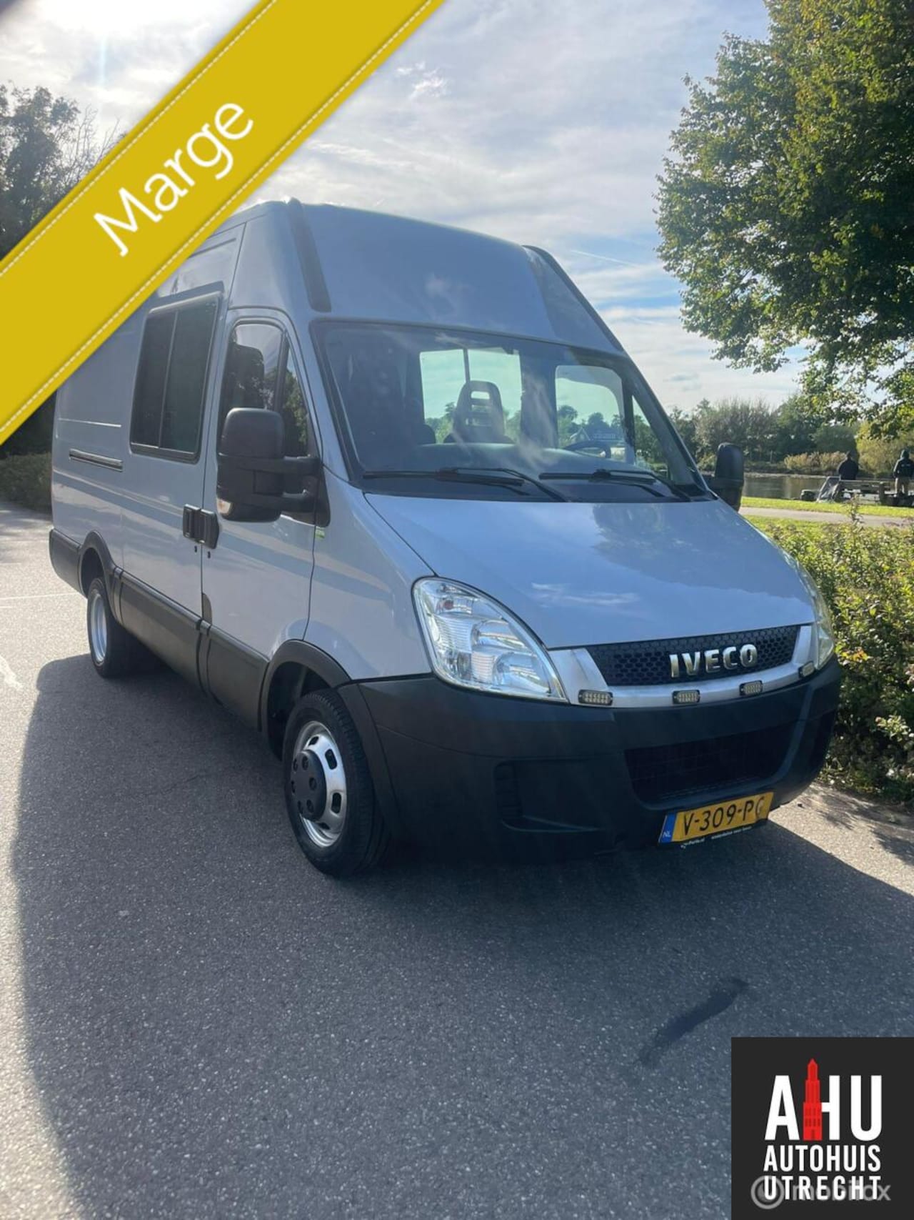 Iveco Daily - 3.0/Dubbele Cabine/Dubbel Lucht/H2 - AutoWereld.nl