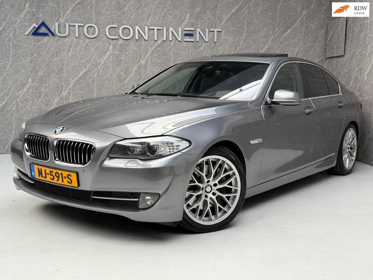 BMW 5-serie - 535d / Nette Auto / FULL Option / APK - AutoWereld.nl