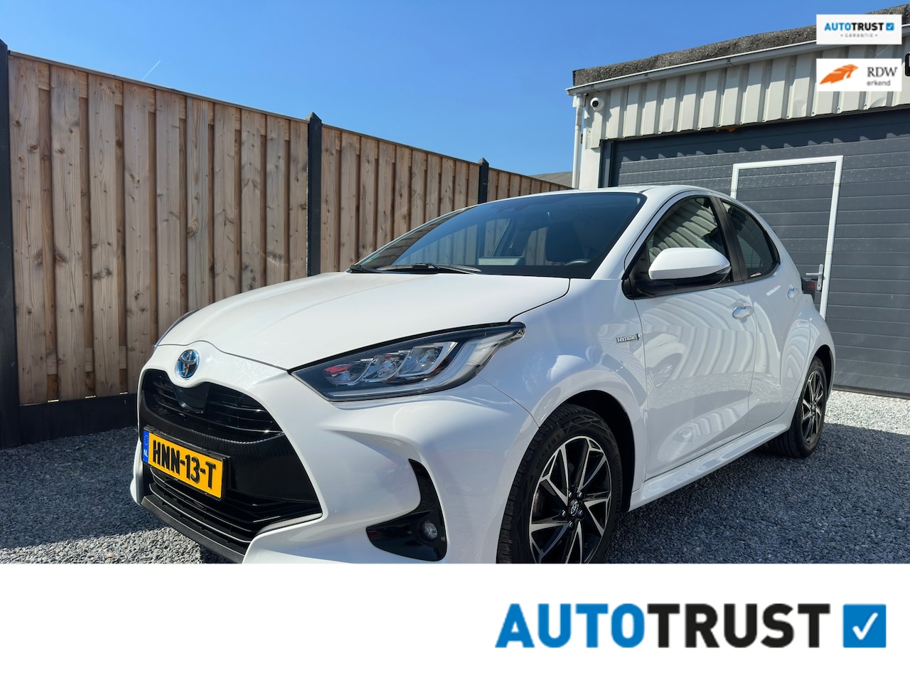 Toyota Yaris - 1.5 Hybrid Dynamic Climate | ACC | Lane Assist - AutoWereld.nl