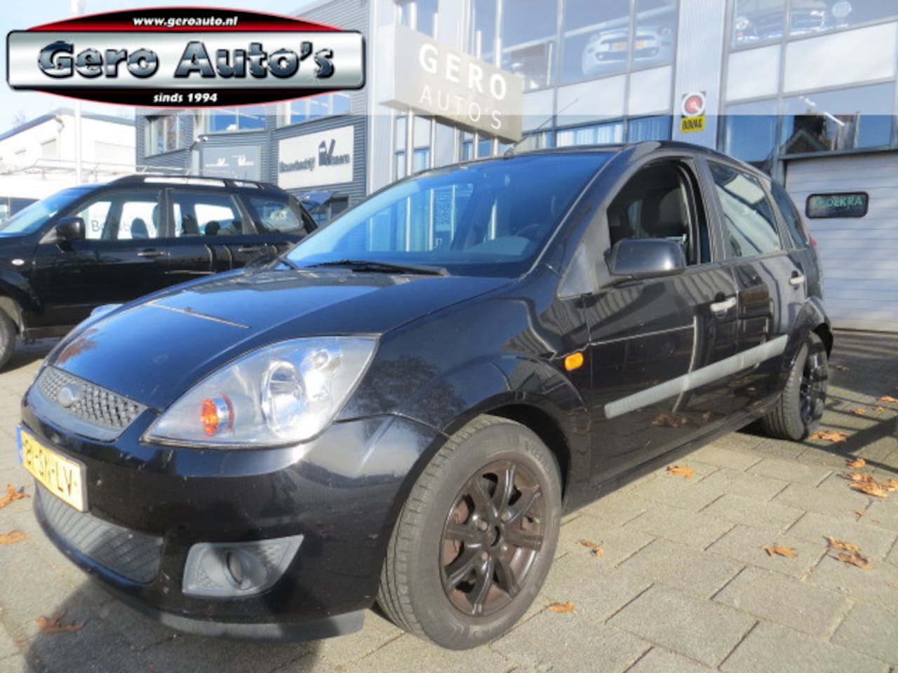 Ford Fiesta - 1.4-16V Futura 5 deurs airco ,nw apk - AutoWereld.nl
