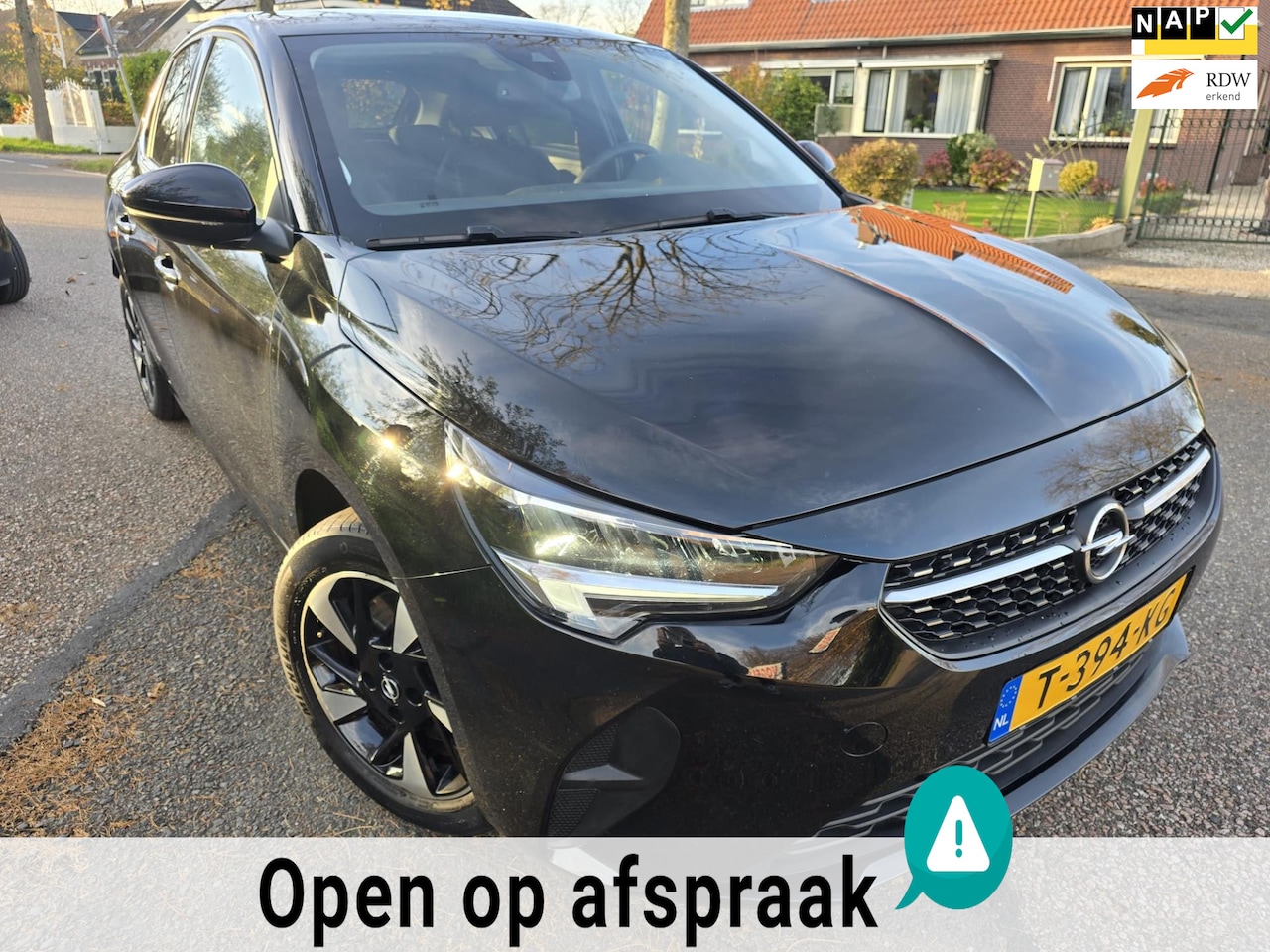 Opel Corsa-e - Level 3 50 kWh fase 3/Apple Carplay/Navi/ Clima/1e eig./SOH - AutoWereld.nl