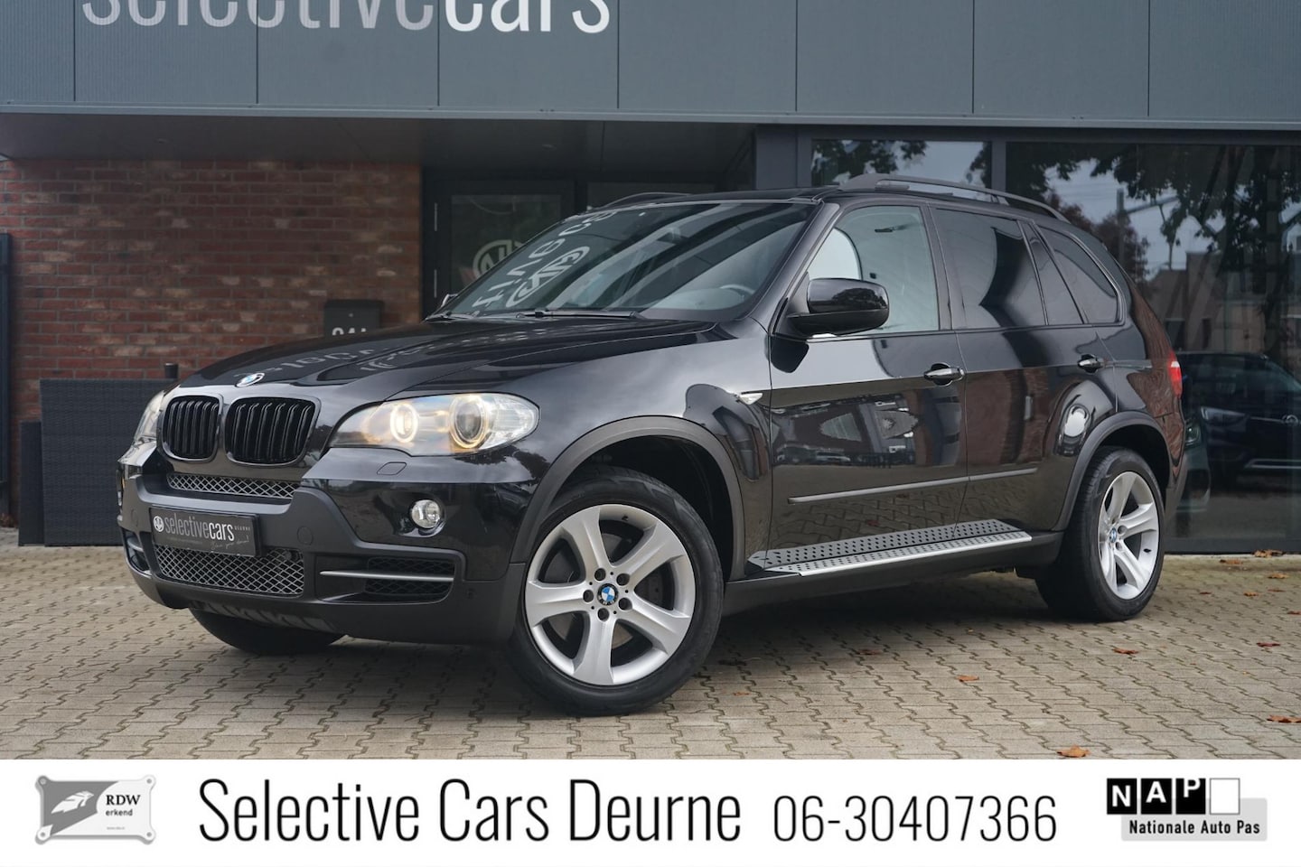 BMW X5 - xDrive30i Executive , Youngtimer, Pano, Navi, Cruise, Led, Nieuw Onderhoud. - AutoWereld.nl
