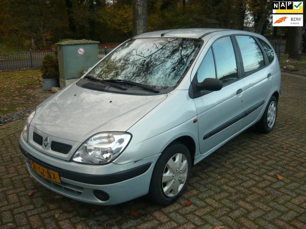 Renault Scénic - 1.6-16V Authentique 1.6-16V Authentique - AutoWereld.nl