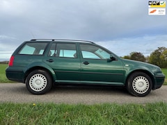 Volkswagen Golf Variant - 2.0 Trendline |nwe APK|