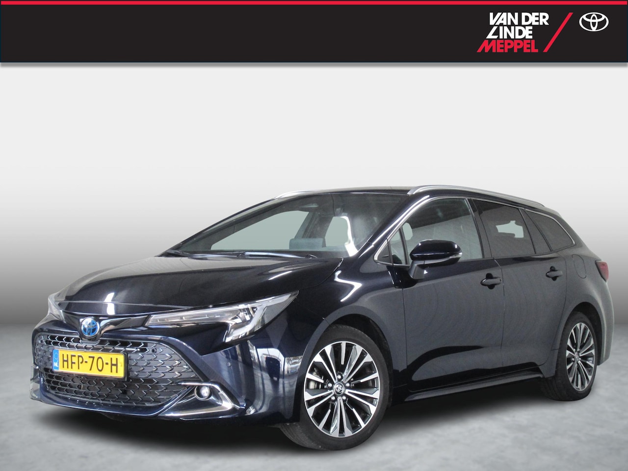 Toyota Corolla Touring Sports - Hybrid 140 Dynamic Navi Camera PDC - AutoWereld.nl