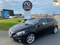 Volvo V40 - 2015 * 2.0 D2 R-Design Business * EXPORT & HANDEL