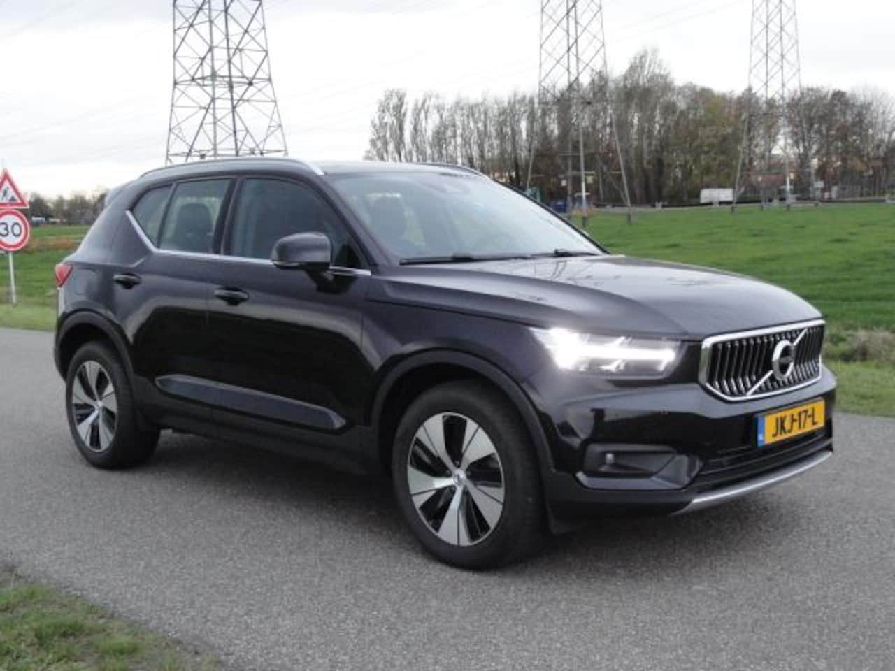 Volvo XC40 - 1.5 T4 Recharge Inscription Full LED I CAMERAI i ELEKTR KLEP - AutoWereld.nl