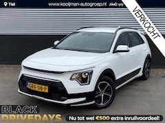 Kia Niro - 1.6 GDi Hybrid DynamicLine Trekhaak, navigatie Apple CarPlay/Android Auto, NL-AUTO parkeer