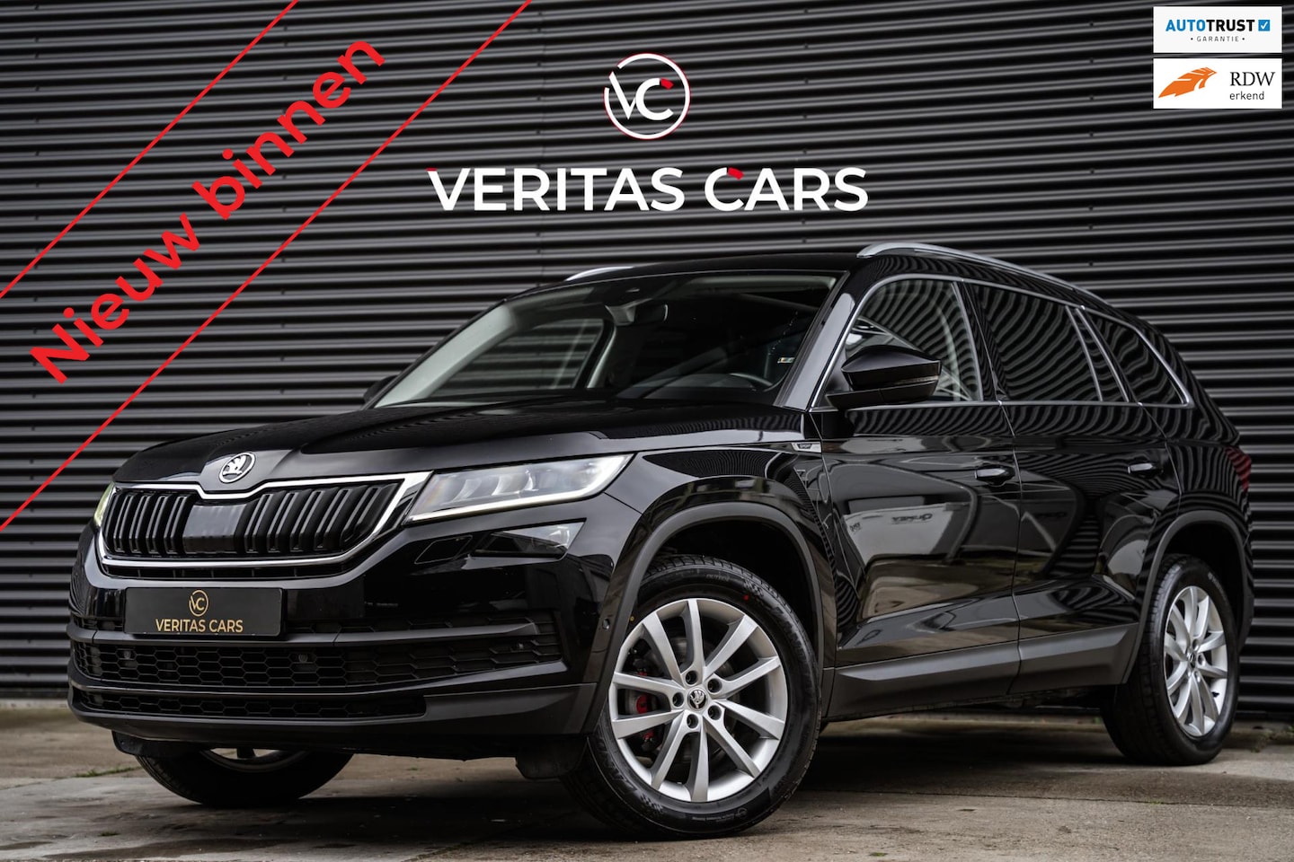 Skoda Kodiaq - 1.5 TSI Sportline 7p. 150PK|Pano|Drive Mode|Keyless|Camera|Memory|Trekhaak|Carplay e.o. - AutoWereld.nl