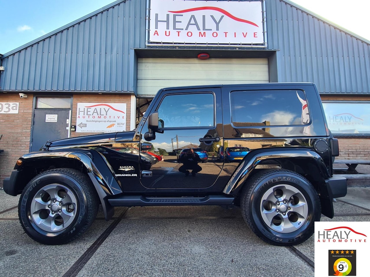 Jeep Wrangler - 3.8 Sahara 88Dkm NAP Automaat 4x4 Airco - AutoWereld.nl