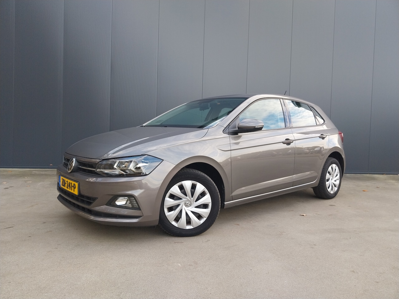 Volkswagen Polo - 1.0 TSI AUTOMAAT Comfortline ADAPT CRUISE LED NAVI AIRCO - AutoWereld.nl