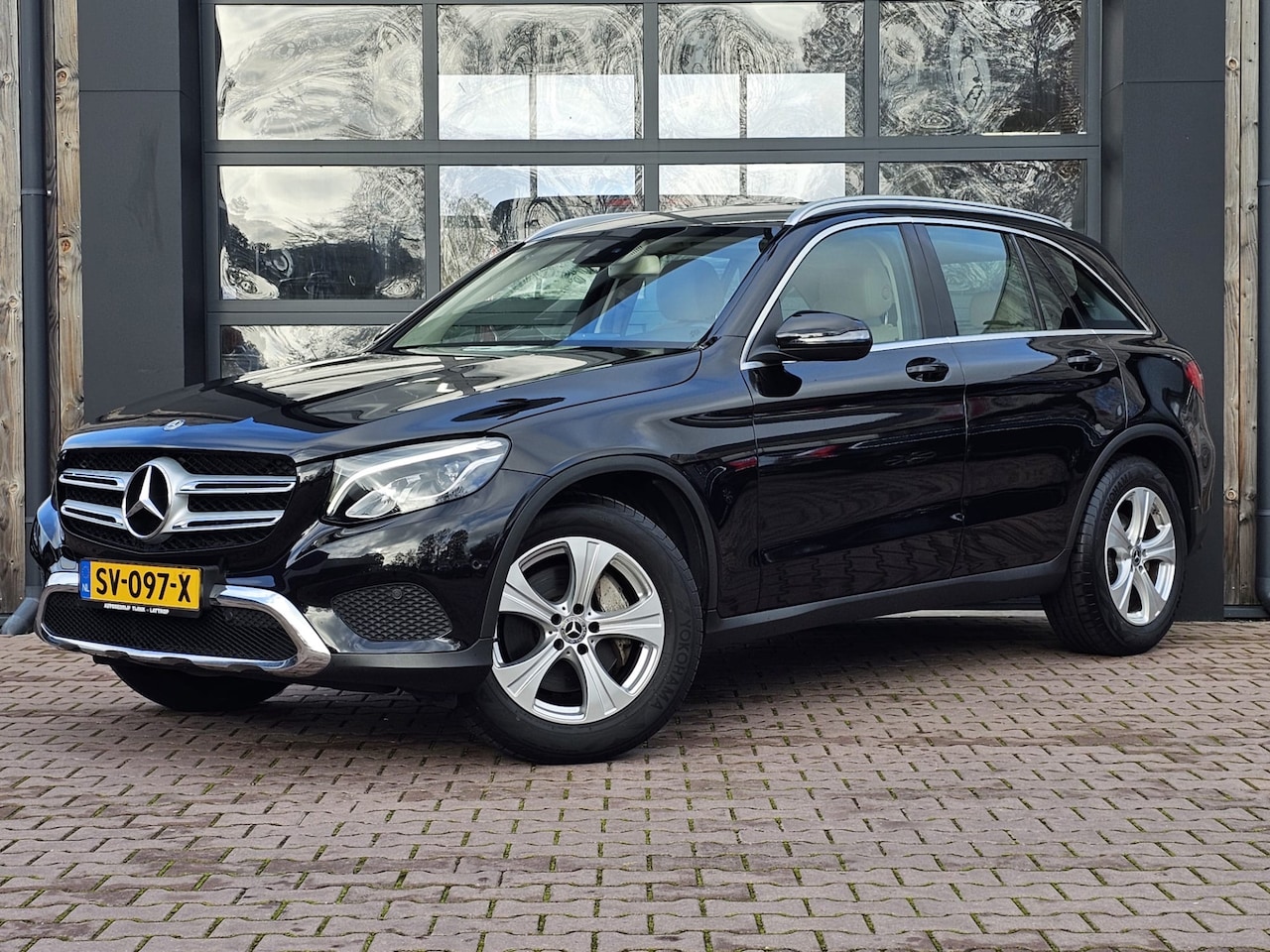 Mercedes-Benz GLC-klasse - 250 4MATIC Prestige | Exclusive | Elek. klep | LED | Navi | PDC | Leder | Chrome pakket | - AutoWereld.nl