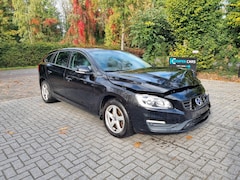 Volvo V60 - 2.0 D2 Summum