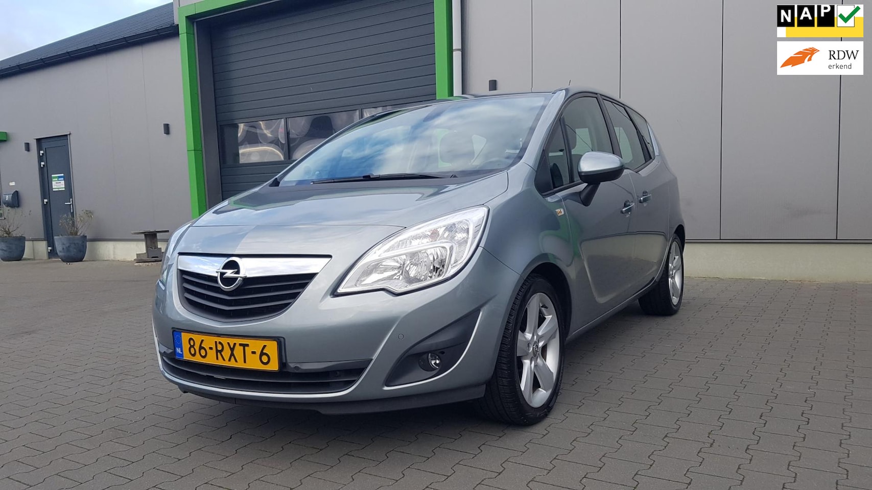 Opel Meriva - 1.4 Turbo Edition Zeer lage Km stand!! Volledig onderhouden Airco cruise Trekhaak All seas - AutoWereld.nl