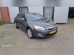 Opel Astra - 1.4 Turbo Edition