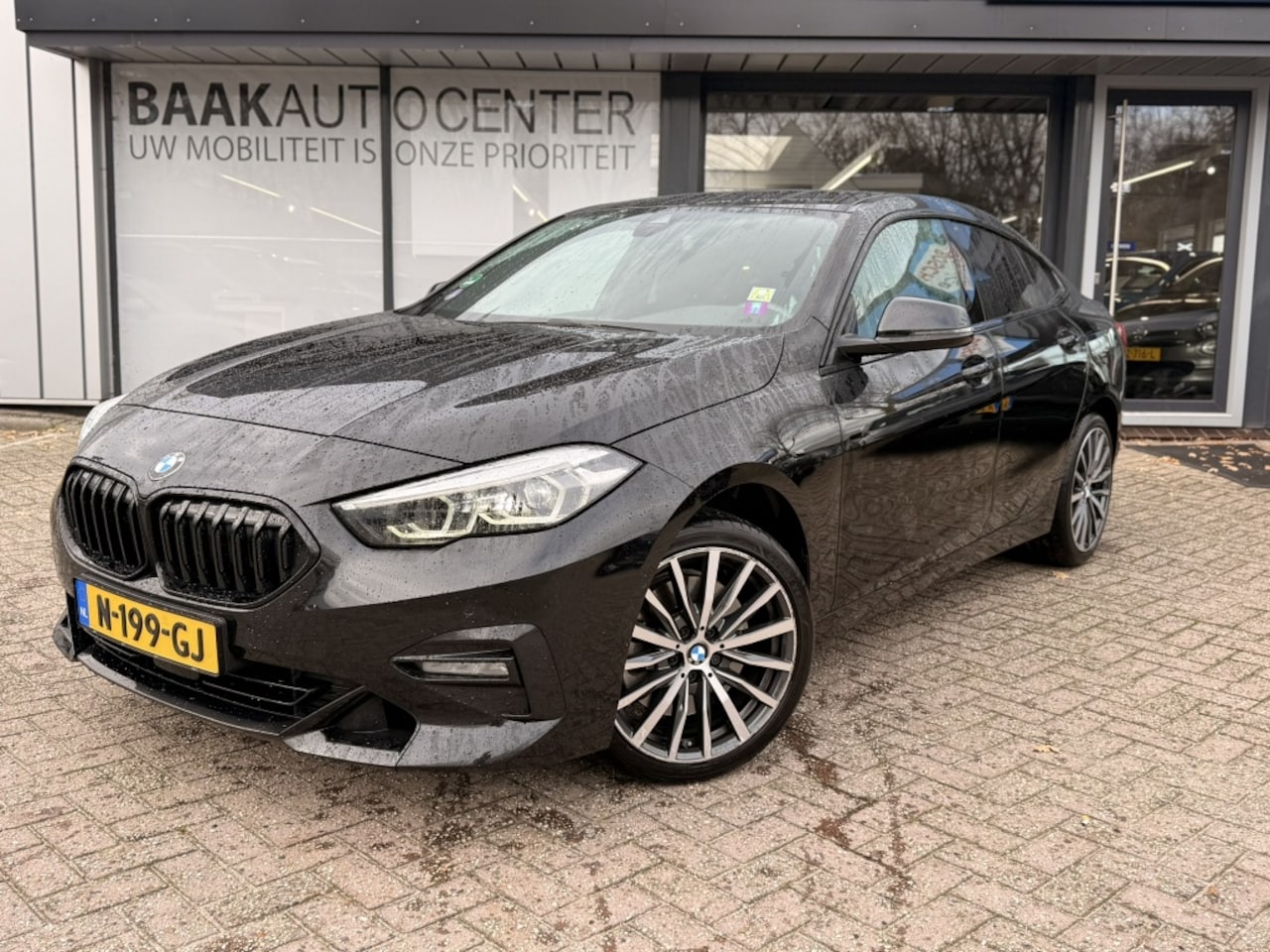BMW 2-serie Gran Coupé - 220i Business Edition Plus | Leer | Navi | Carplay - AutoWereld.nl