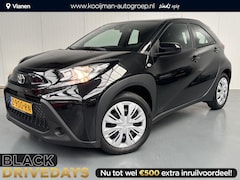 Toyota Aygo X - 1.0 VVT-i MT Play SLEHCHTS 40.546KM, APPLE CARPLAY/ANDROID AUTO