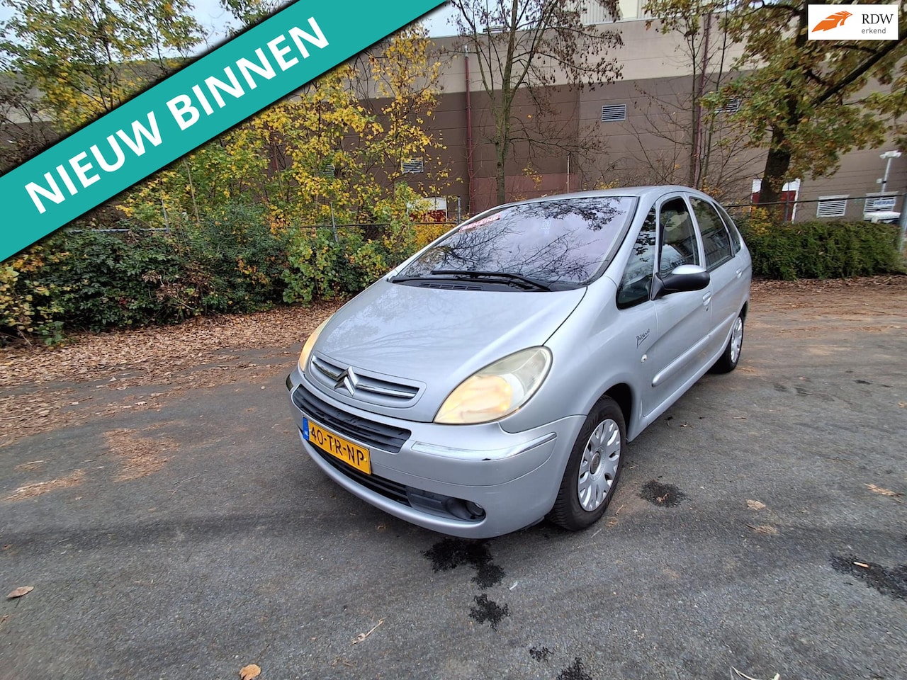 Citroën Xsara Picasso - 1.6i-16V Caractère LEUKE AUTO RIJDT EN SCHAKELT TOP - AutoWereld.nl