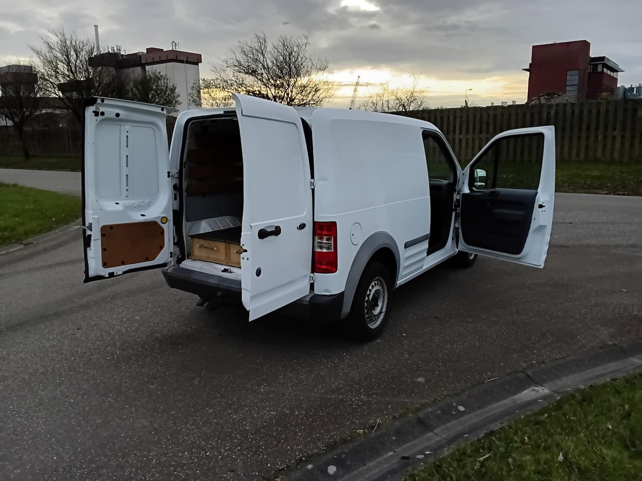 Ford Transit Connect - T200S 1.8 TDCi Business Edition 191000km NAP